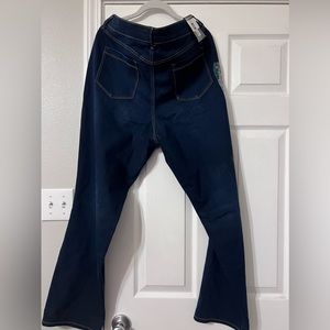 Brand new with tags Bandolino jeans.